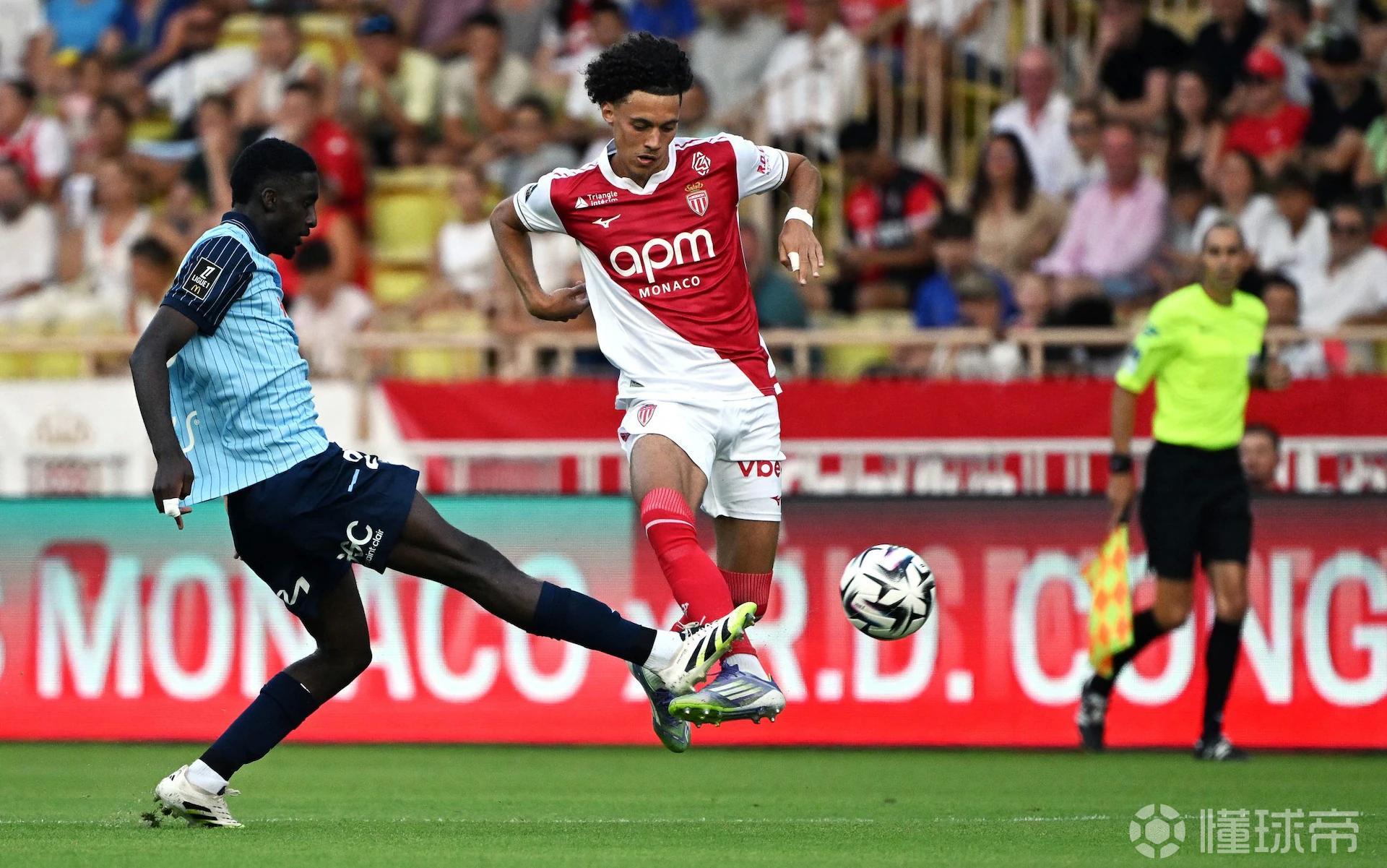 热刺险胜阿森纳，阿扎尔扑点救主世界杯