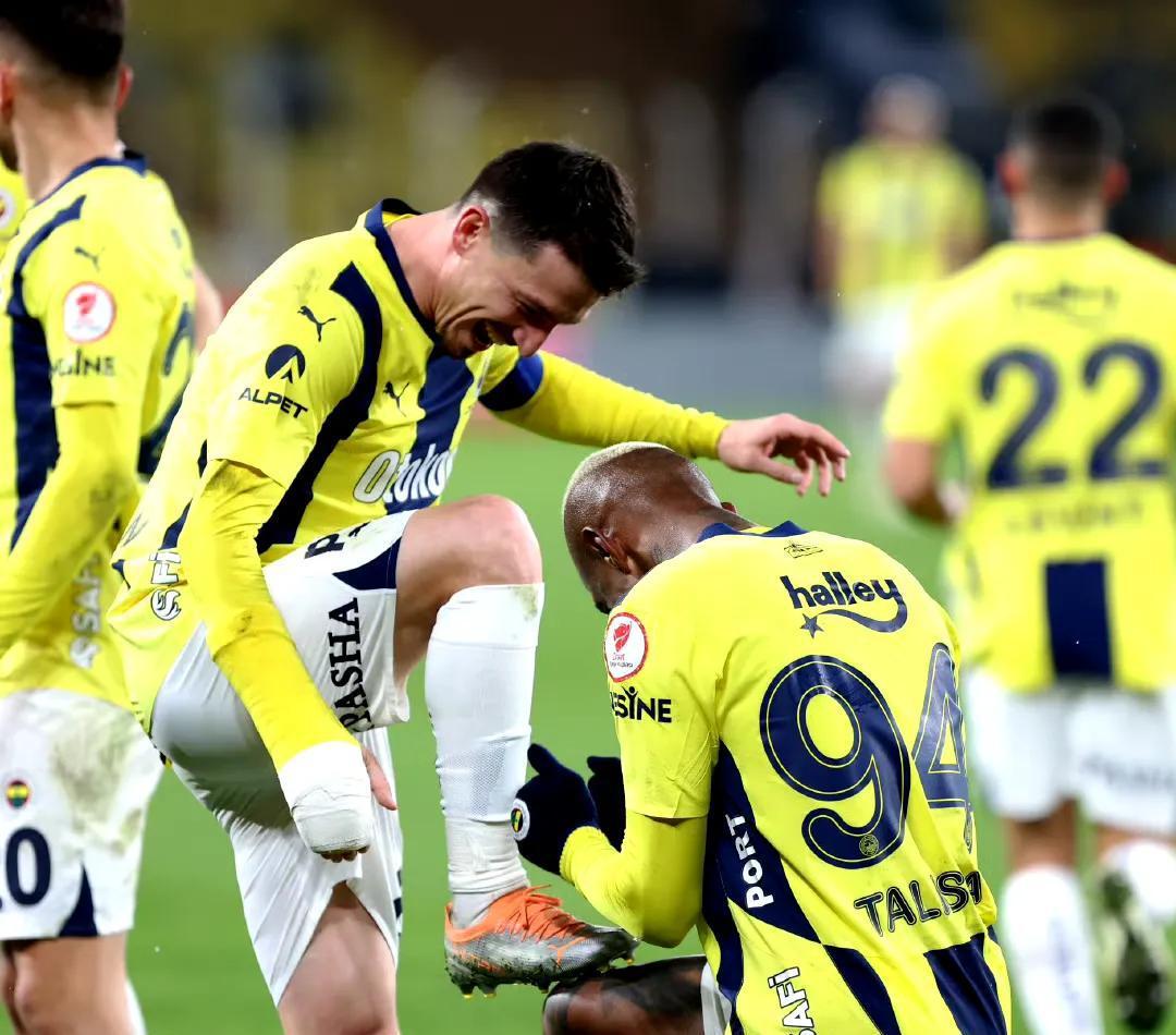 开云体育中国-关于西班牙网球队完胜日本网球队，穆雷三分雨点燃全场的信息